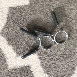 Standard barbell clips clamps